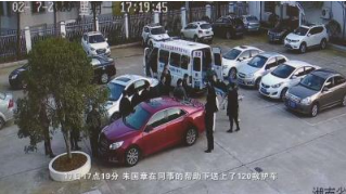 练歌追剧拼手办!黄子韬晒宅家生活充实|开云体育服务(图1) 开云体育服务